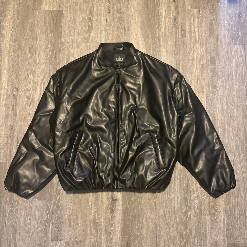 ALO Yoga women’s Black Bomber Jacket